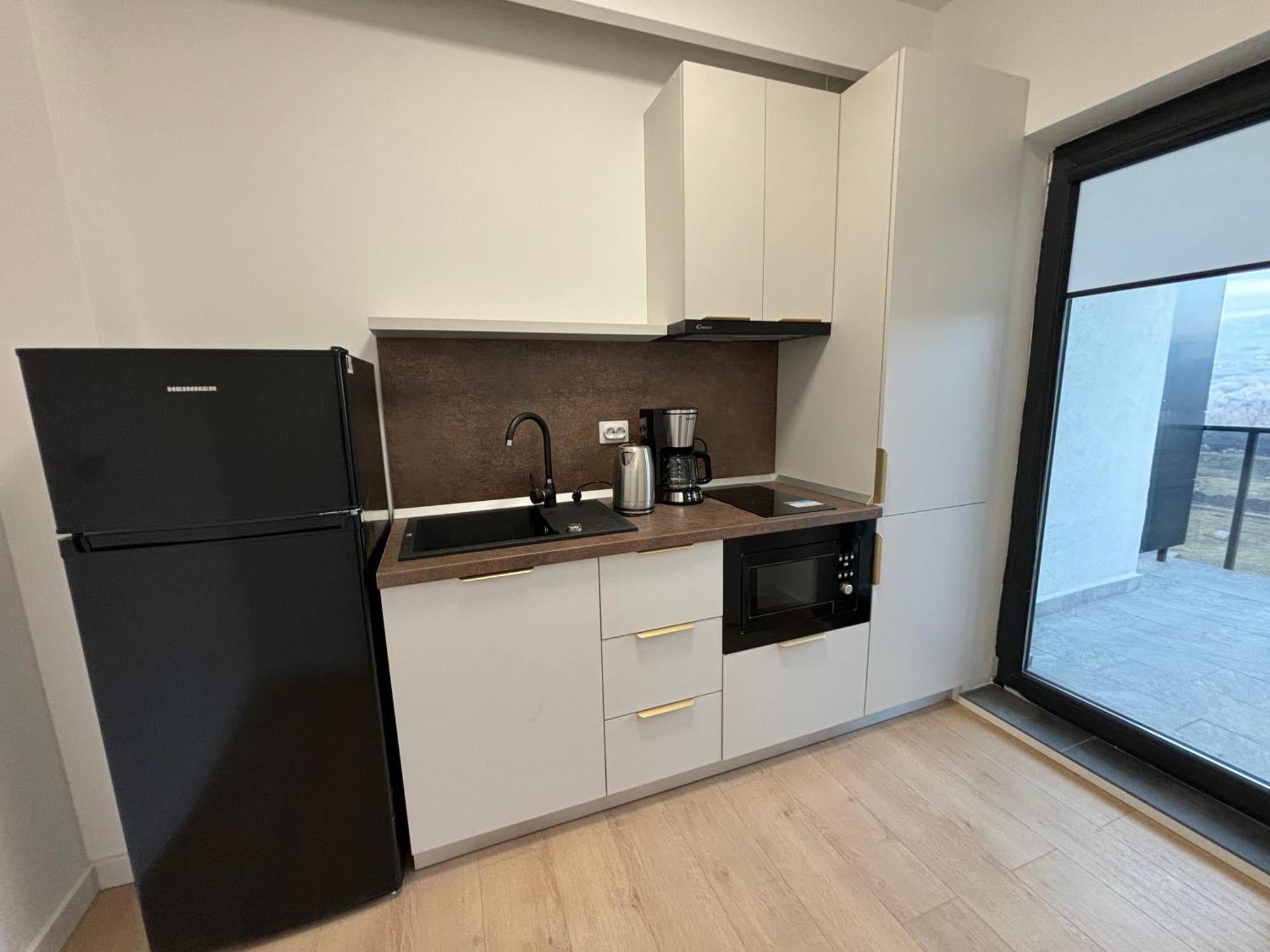 Exit Aparthotel Floreşti Екстериор снимка