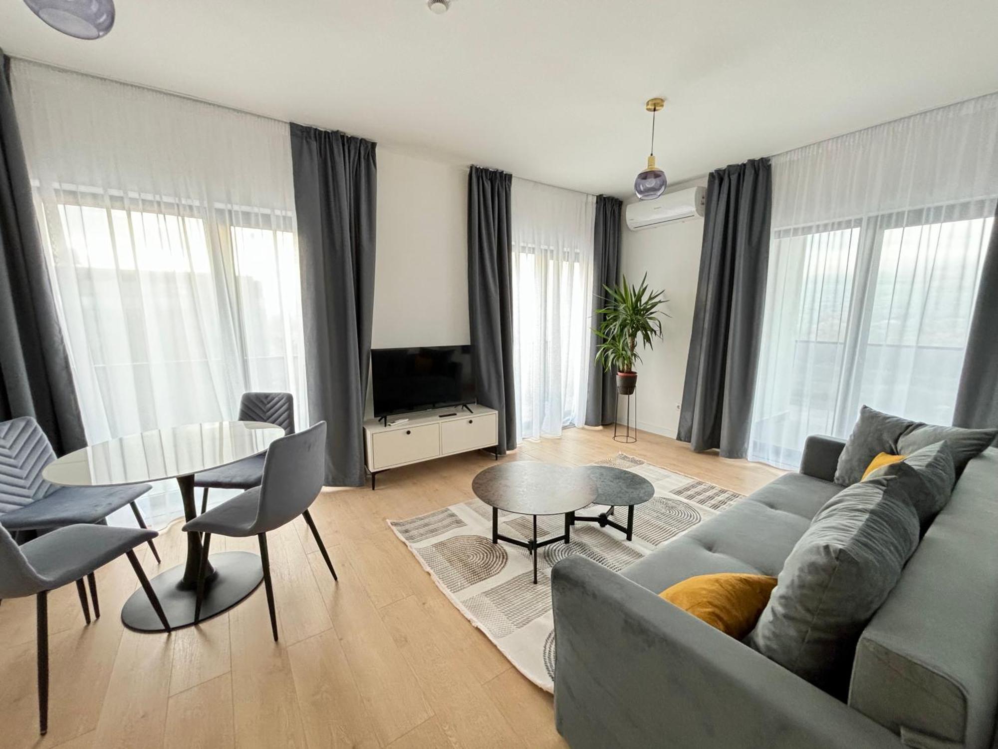 Exit Aparthotel Floreşti Екстериор снимка