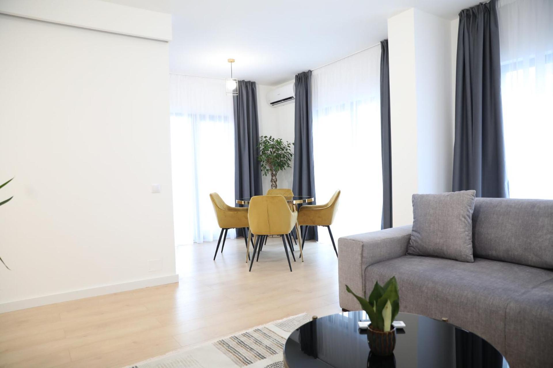 Exit Aparthotel Floreşti Екстериор снимка