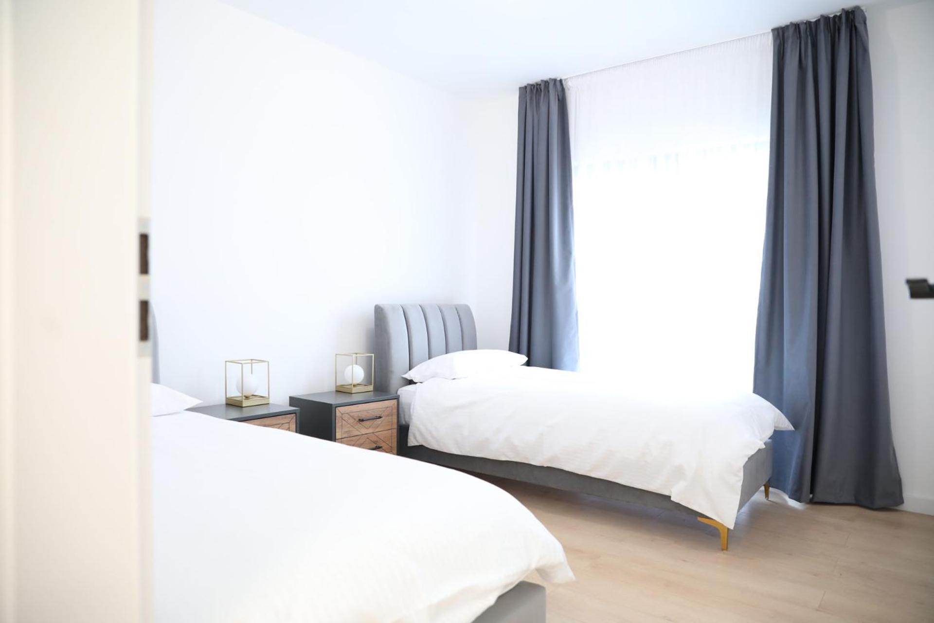 Exit Aparthotel Floreşti Екстериор снимка